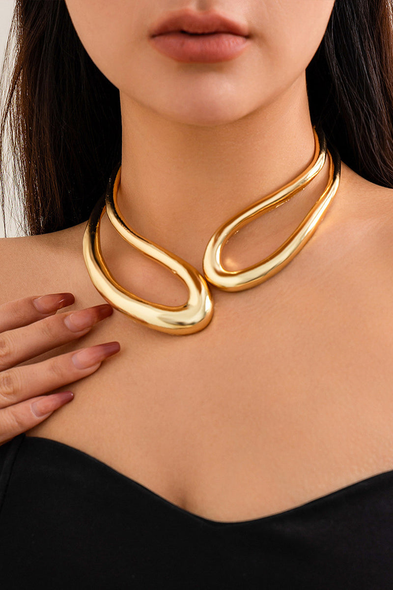 Asymmetrical Cropped Necklace