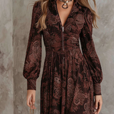 Carmen | Maxi dress with paisley print and waist enhancement