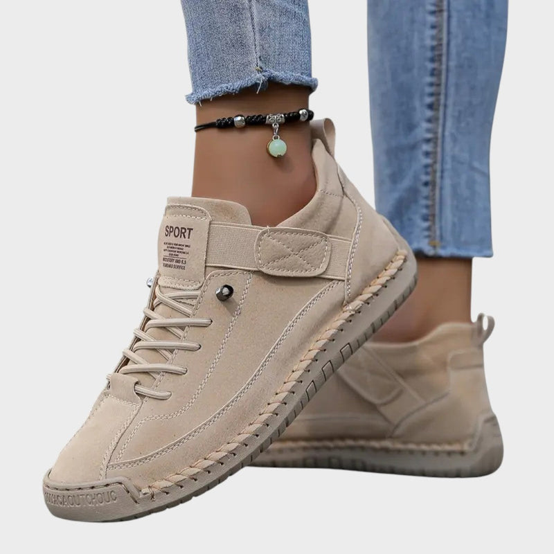 Elira | Trainers