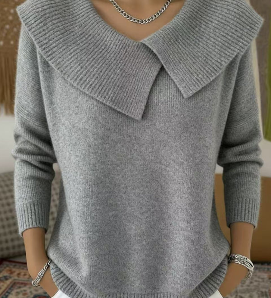 Alma | Warm Soft-Collar Jumper