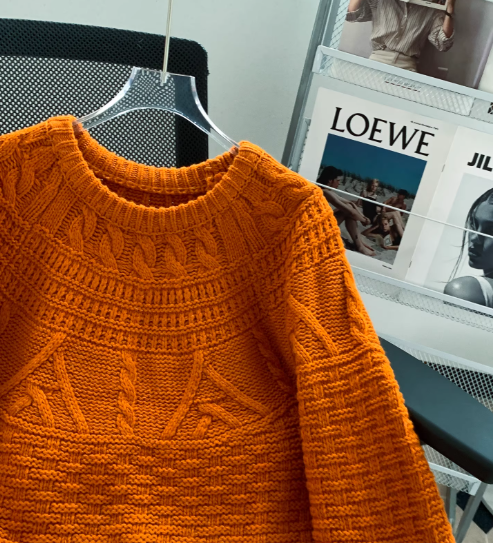 Jane | Women's Crew Neck Cable Knit Jumper
