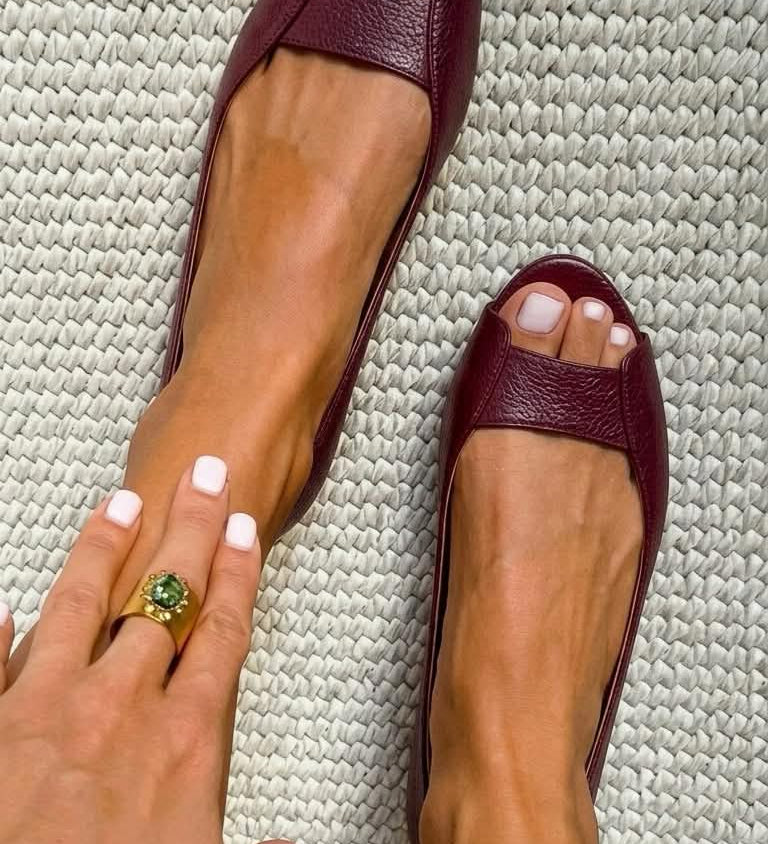 Adeline - Chic Golden Sandals