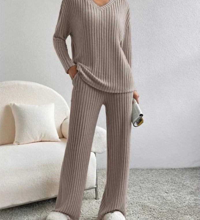 Annabelle | Women's Pullover Sweater Set