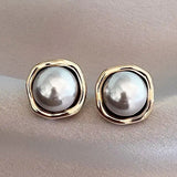 Elegant Black Pearl Earrings with Timeless Grace